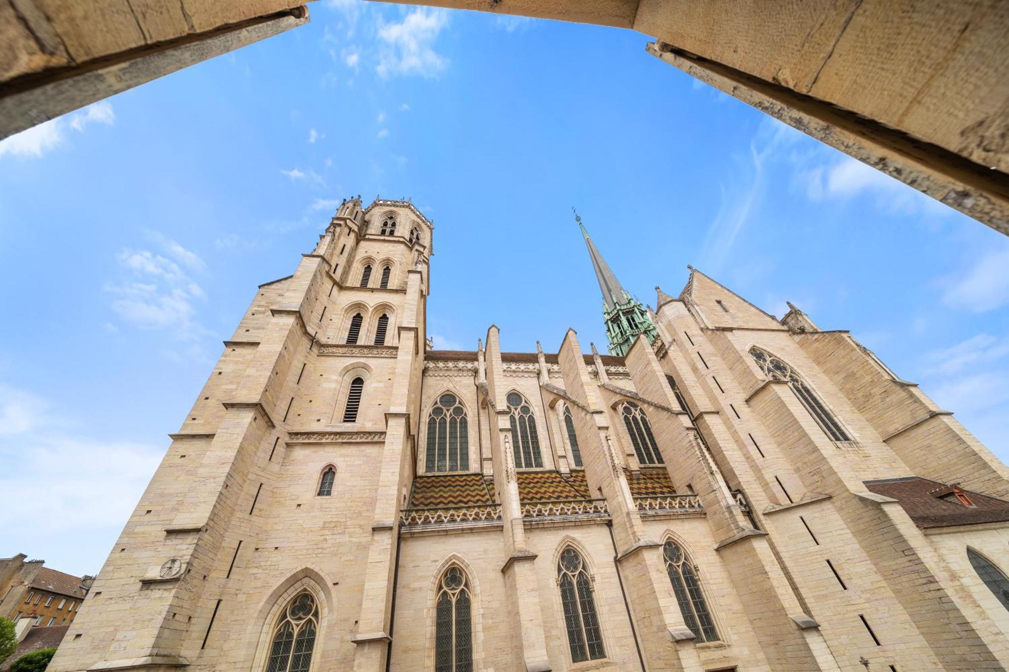 La Suite Indivio - Appartement Standing Vue Cathedrale Dijon Kültér fotó